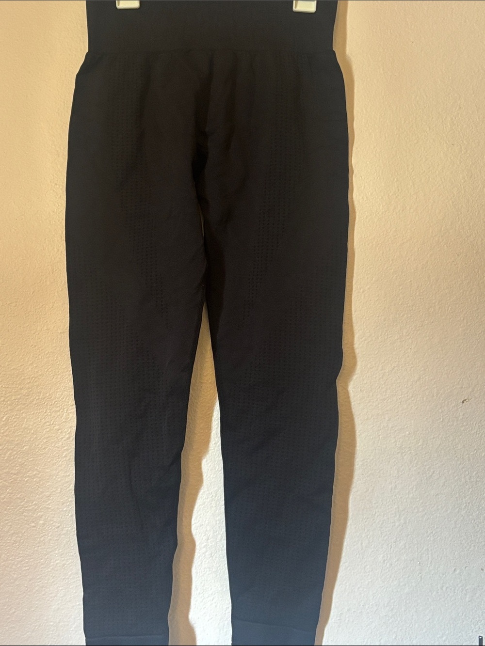 Woman’s Black Seamless Leggings, Size S